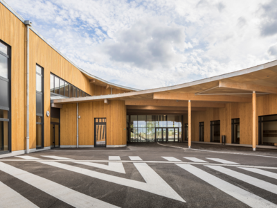 bardage bois école