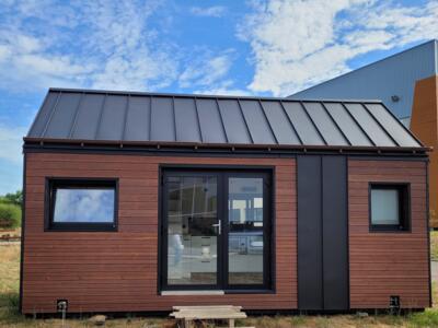 wood cladding tiny house