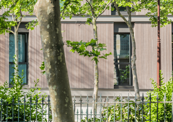 Bardage bois faux claire-voie – Esthétique ajourée | SIVALBP