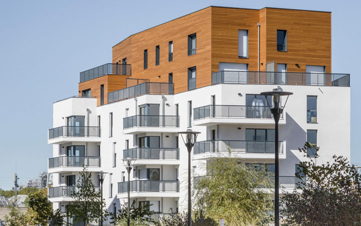 WOOD CLADDING FOR 55-UNIT HOUSING IN CERGY (95)
